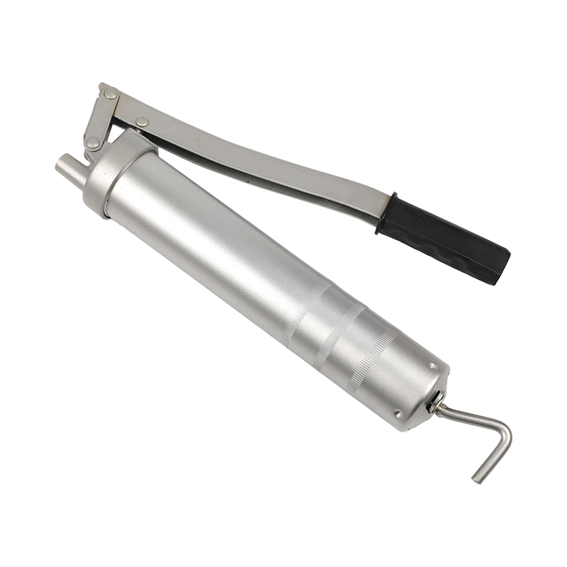 Portable versatile high-pressure german type grease gun