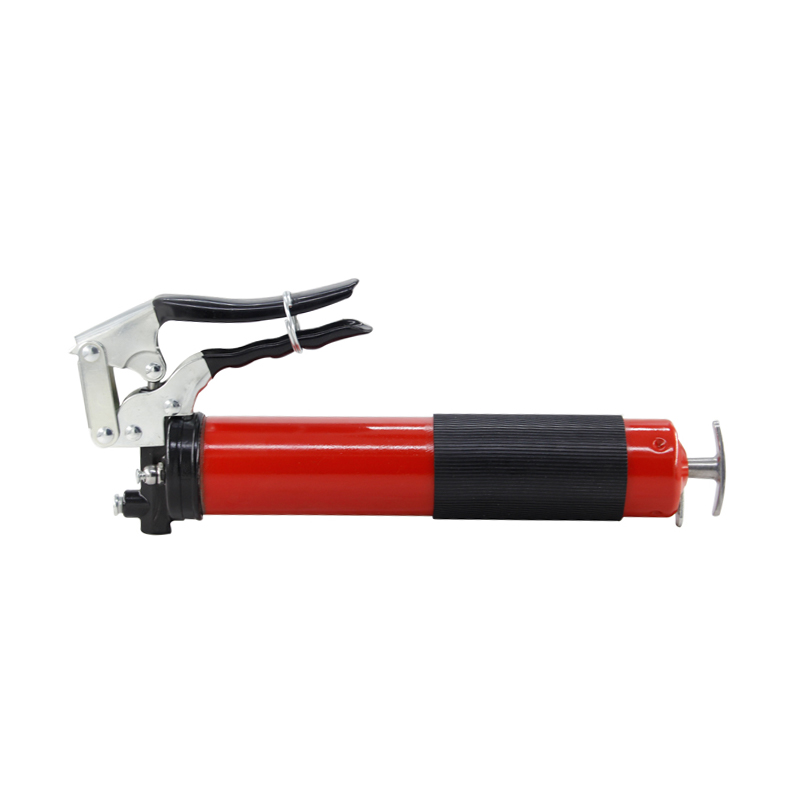 Pistol grip grease gun with flexible hose